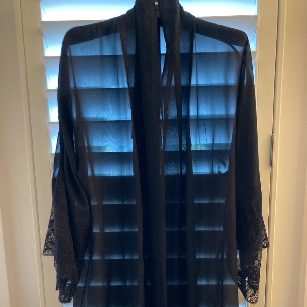 Negligees Bed Jacket - 100% Silk Vintage